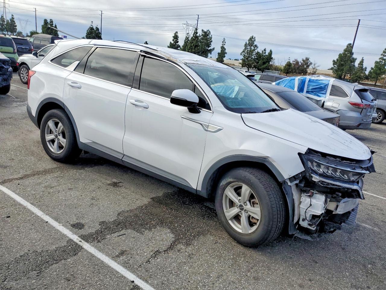 2022 KIA SORENTO