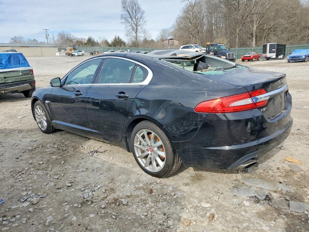 2015 JAGUAR XF