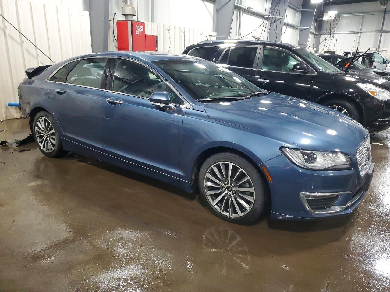 2018 LINCOLN MKZ
