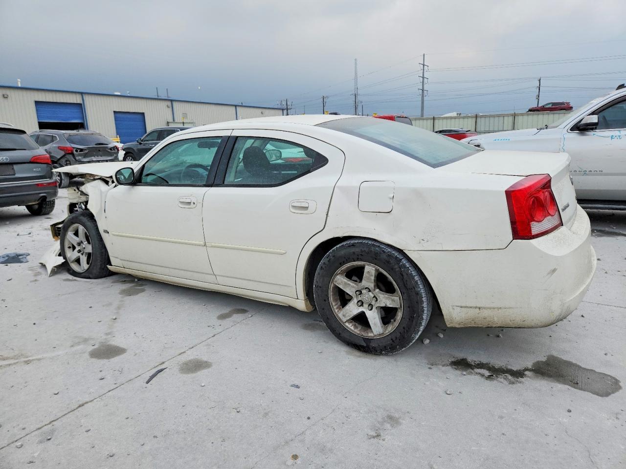 2010 DODGE CHARGER