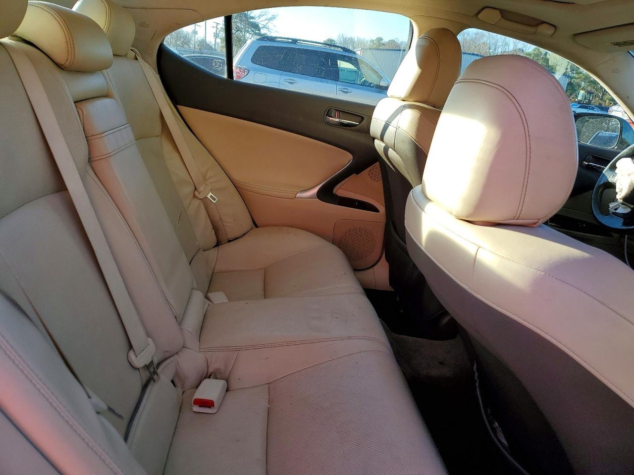 2010 LEXUS IS 250