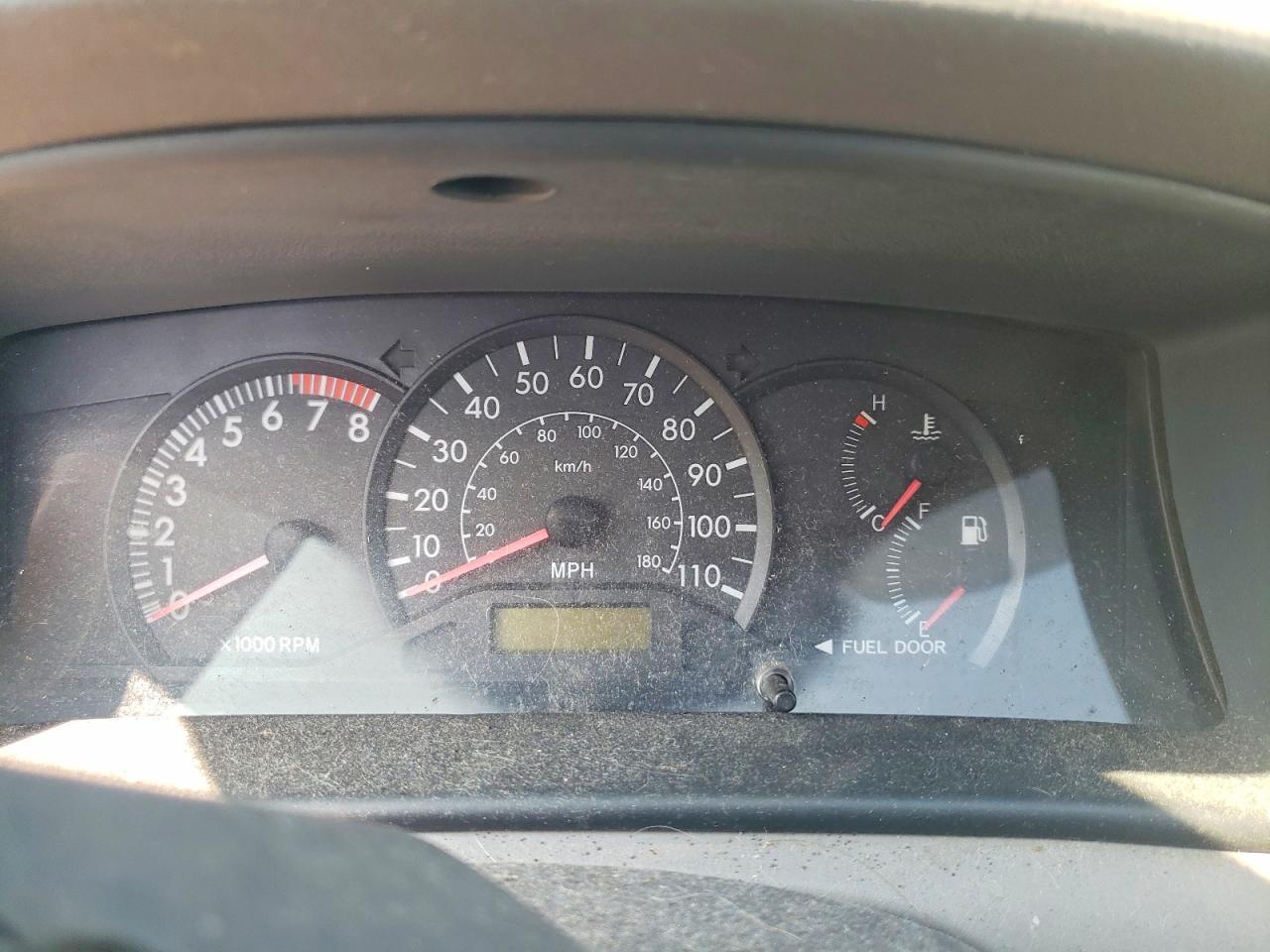 2004 TOYOTA COROLLA