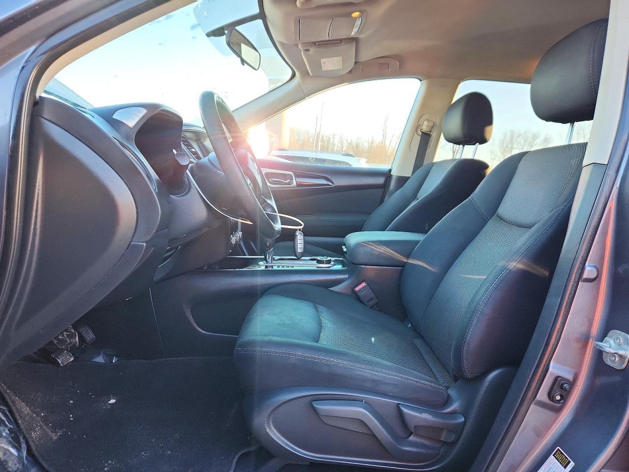 2017 NISSAN PATHFINDER