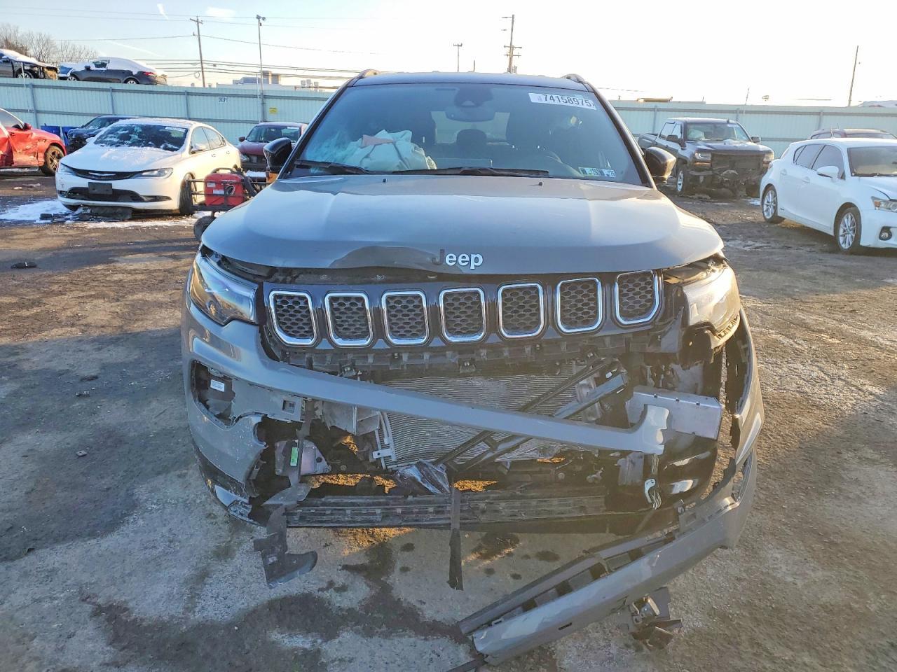 2023 JEEP Compass