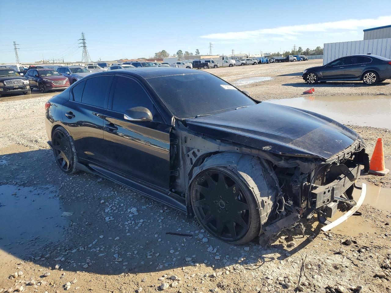 2014 INFINITI Q50
