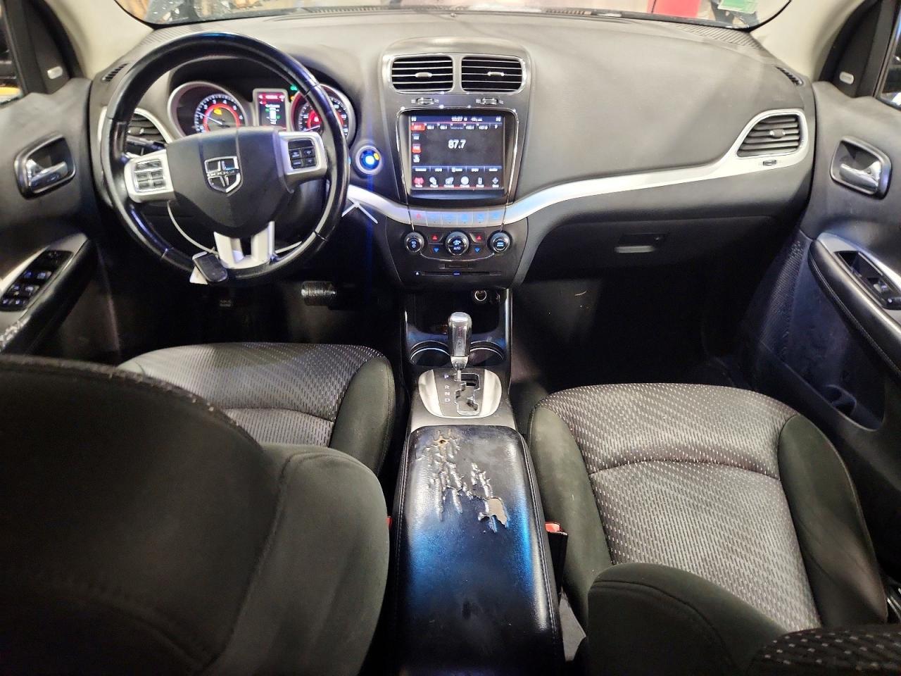 2011 DODGE JOURNEY