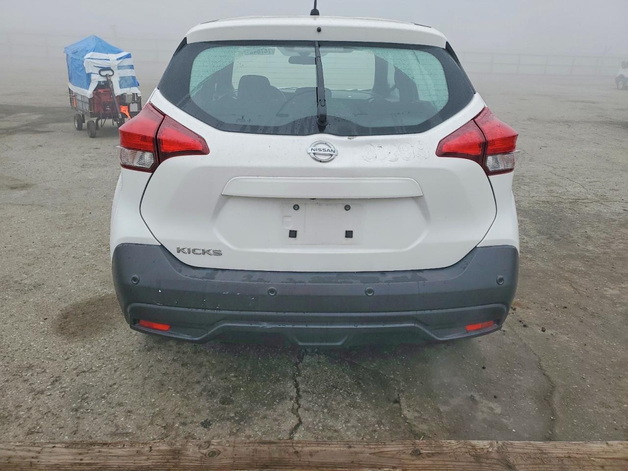 2020 NISSAN KICKS