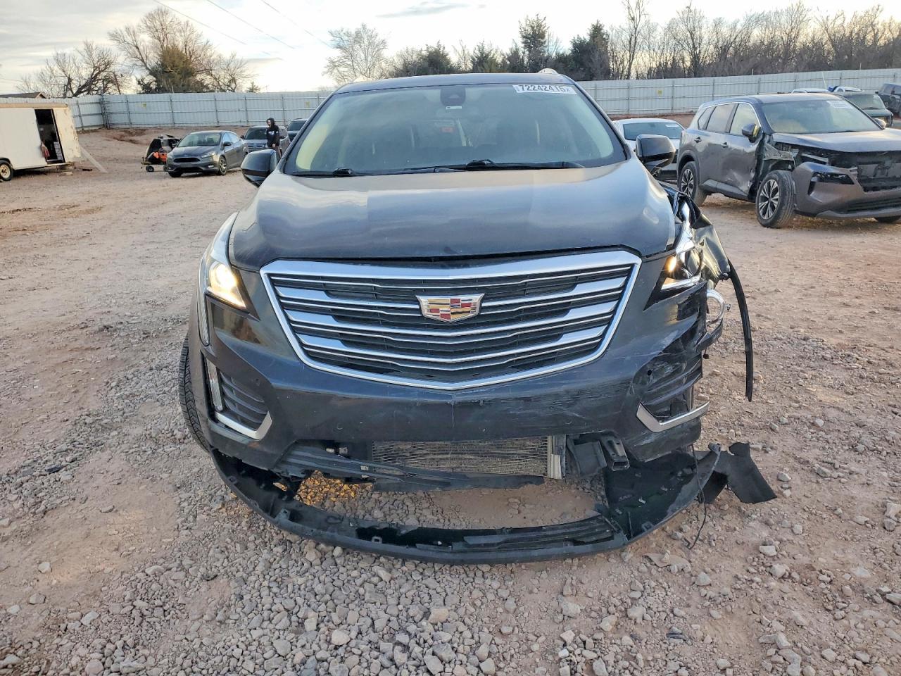 2017 CADILLAC XT5