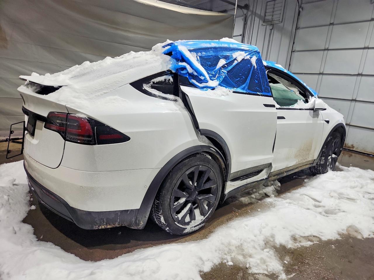 2022 TESLA MODEL X