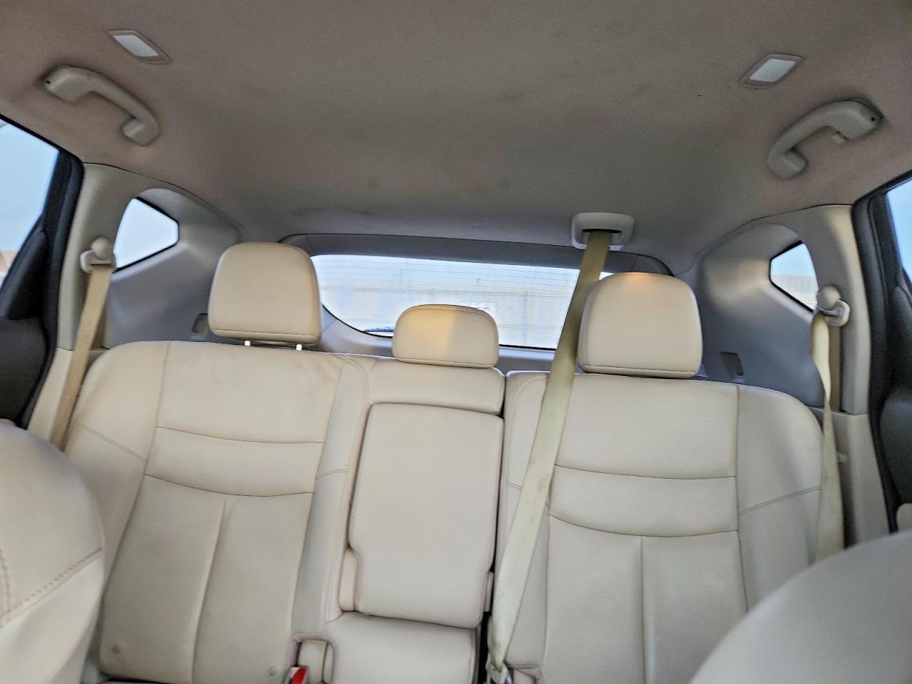 2016 NISSAN MURANO