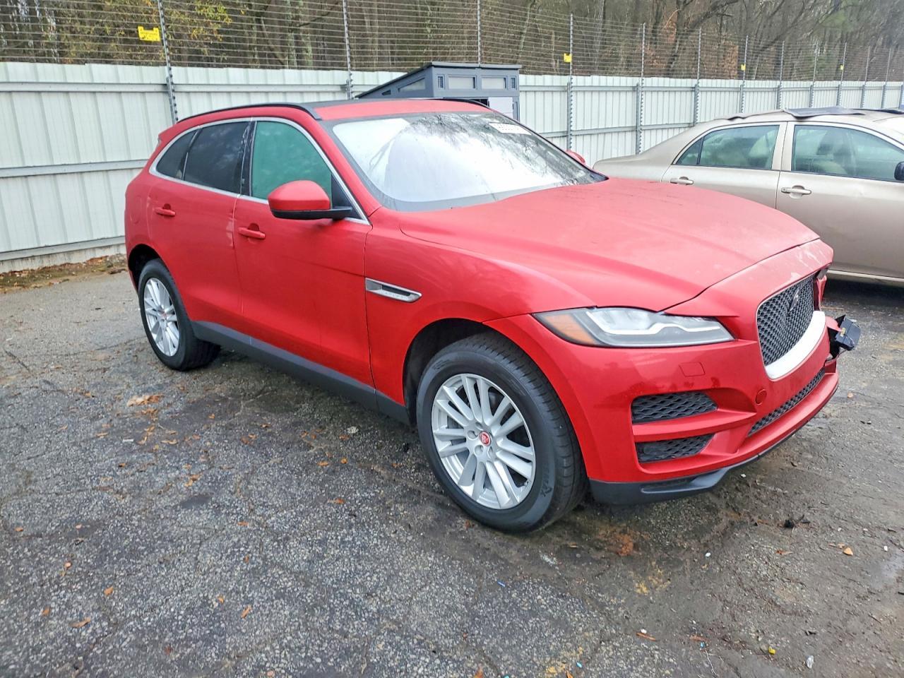 2018 JAGUAR F-Pace