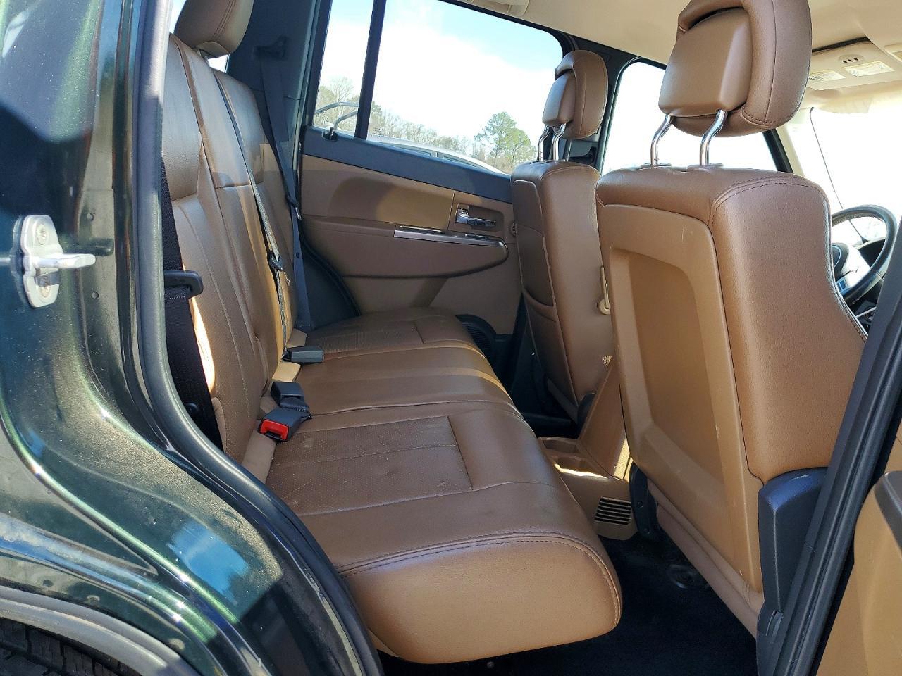 2011 JEEP Liberty