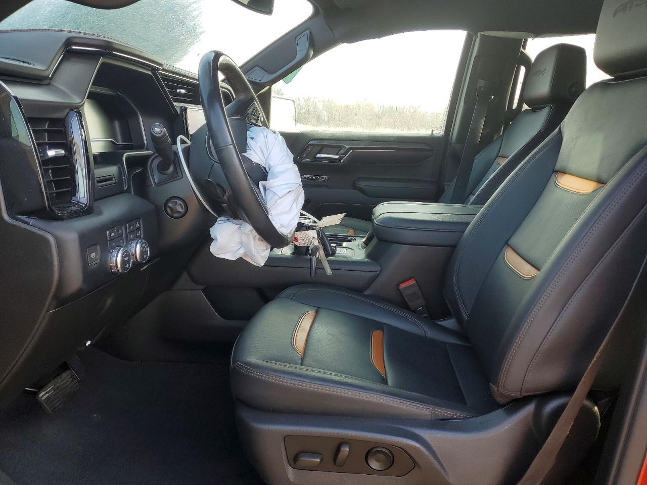 2023 GMC Sierra