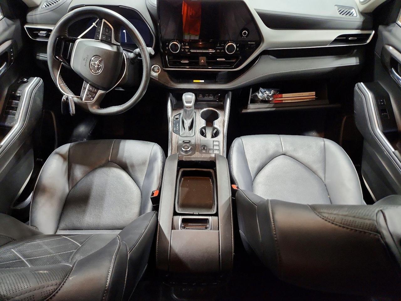 2025 TOYOTA HIGHLANDER