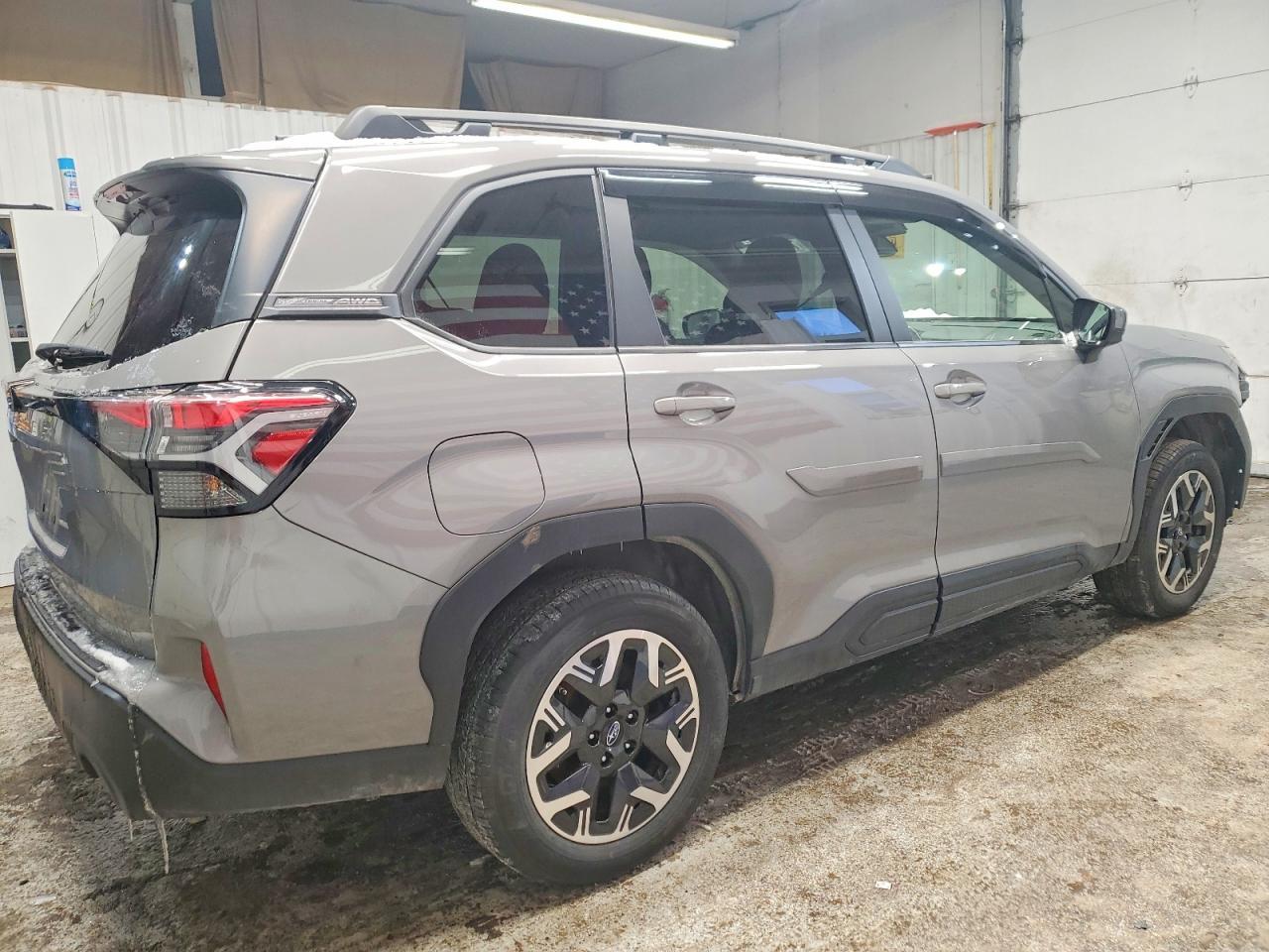 2025 SUBARU FORESTER