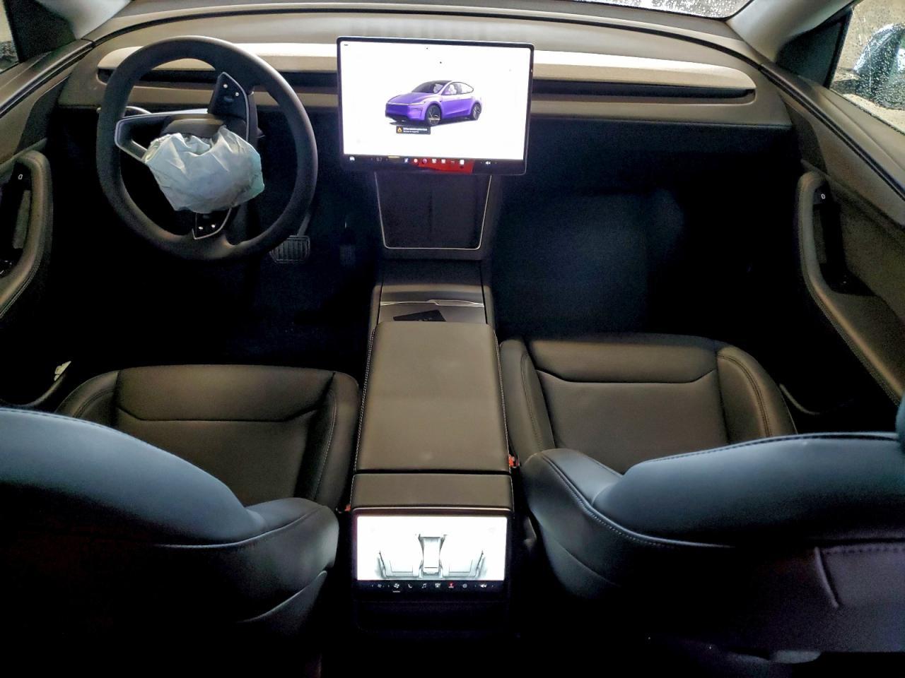 2026 TESLA MODEL Y