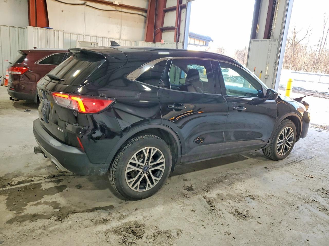 2020 FORD ESCAPE