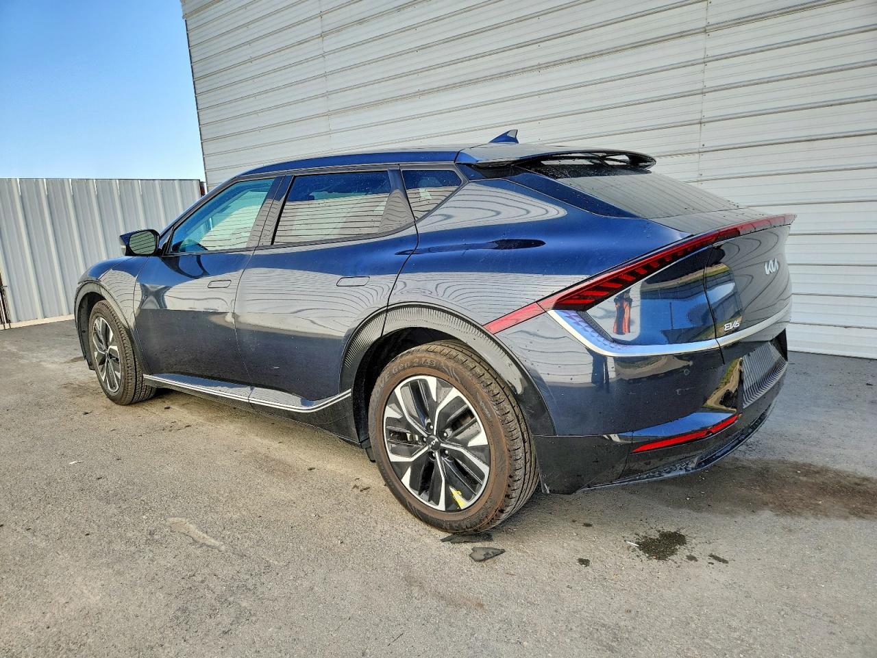 2023 KIA EV6