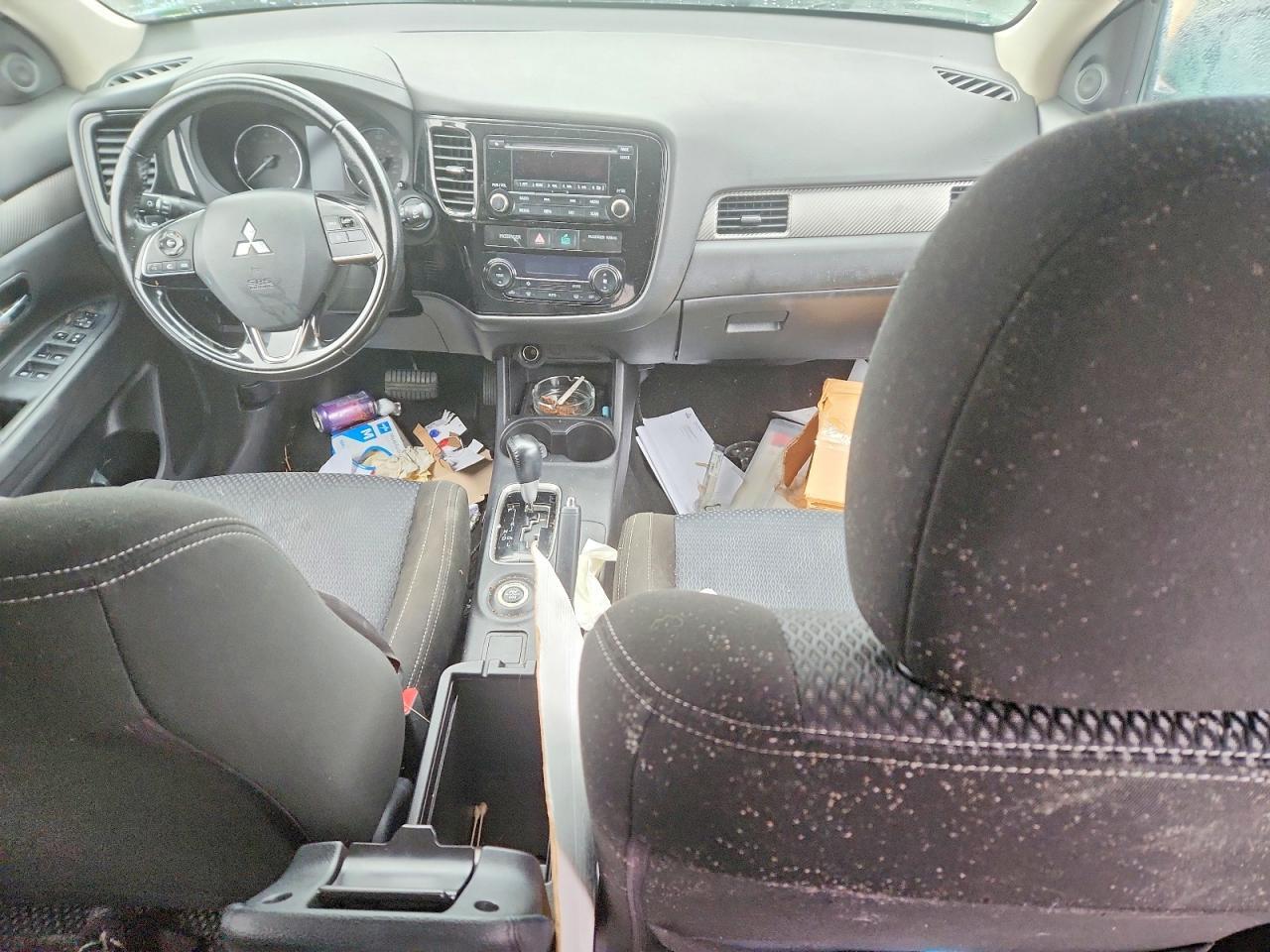 2016 MITSUBISHI outlander