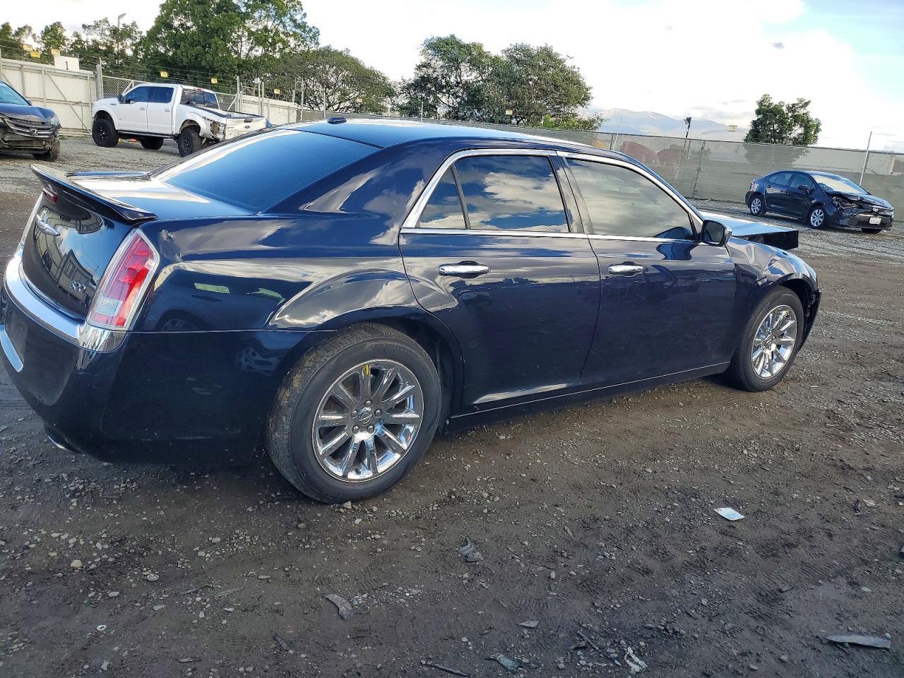2012 CHRYSLER 300