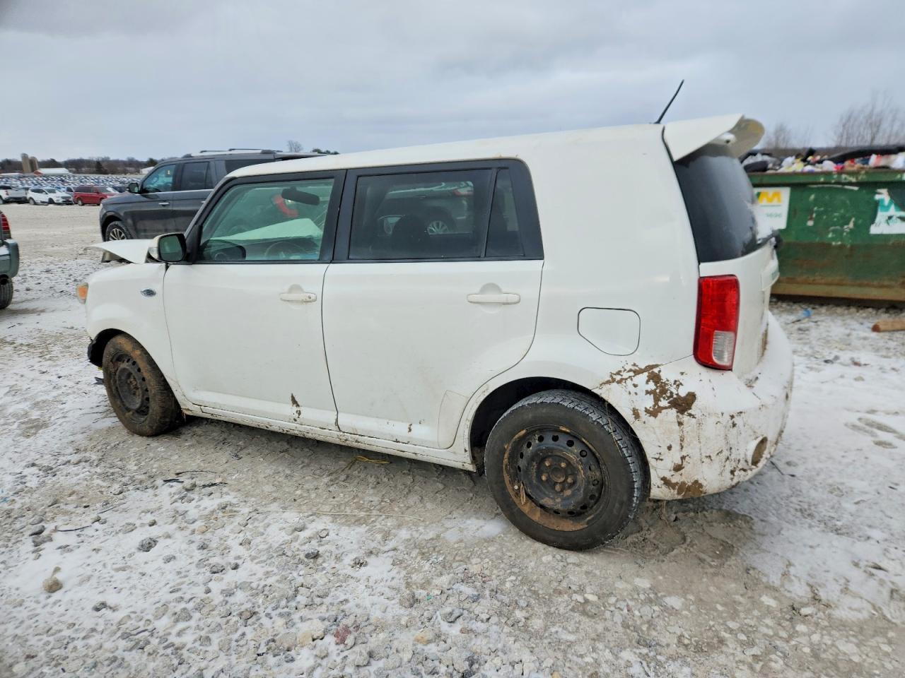 2011 TOYOTA SCION