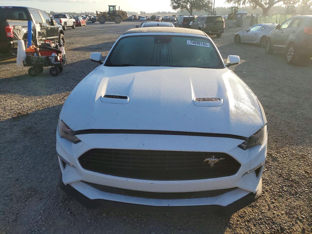 2021 FORD MUSTANG
