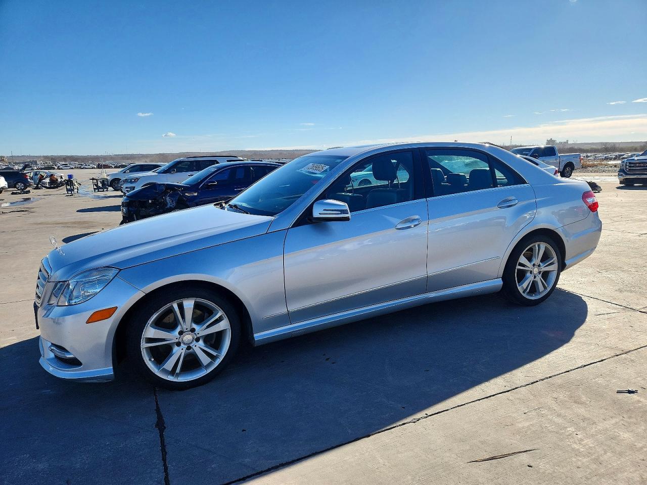 2013 MERCEDES-BENZ E-Class