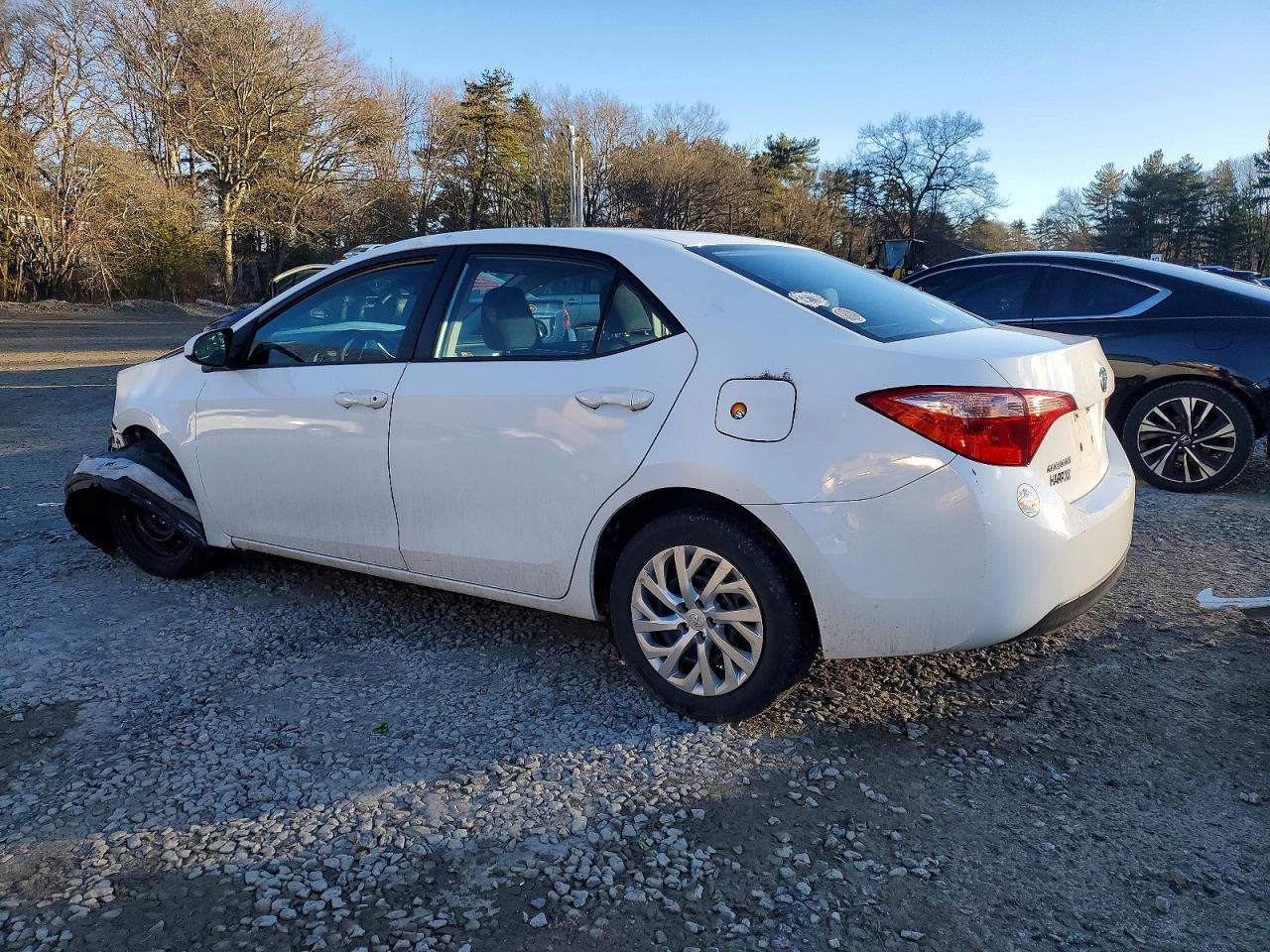 2018 TOYOTA COROLLA