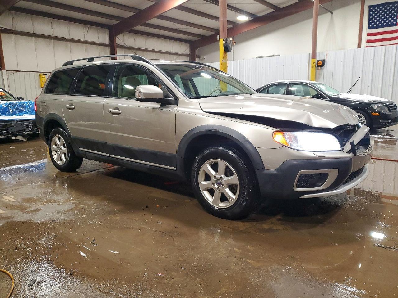 2008 VOLVO XC70