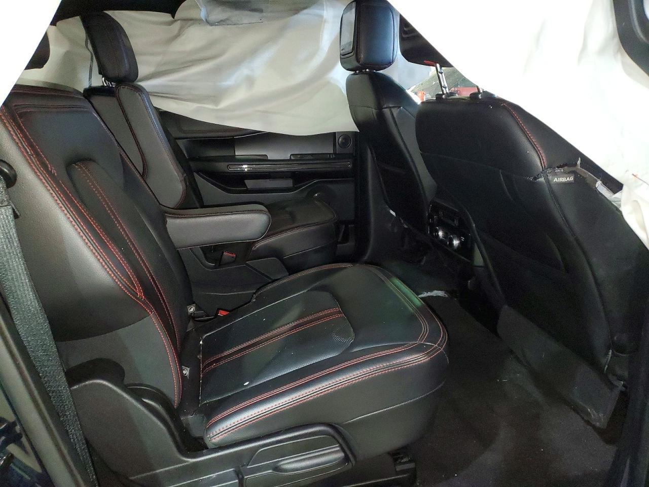 2021 FORD Expedition