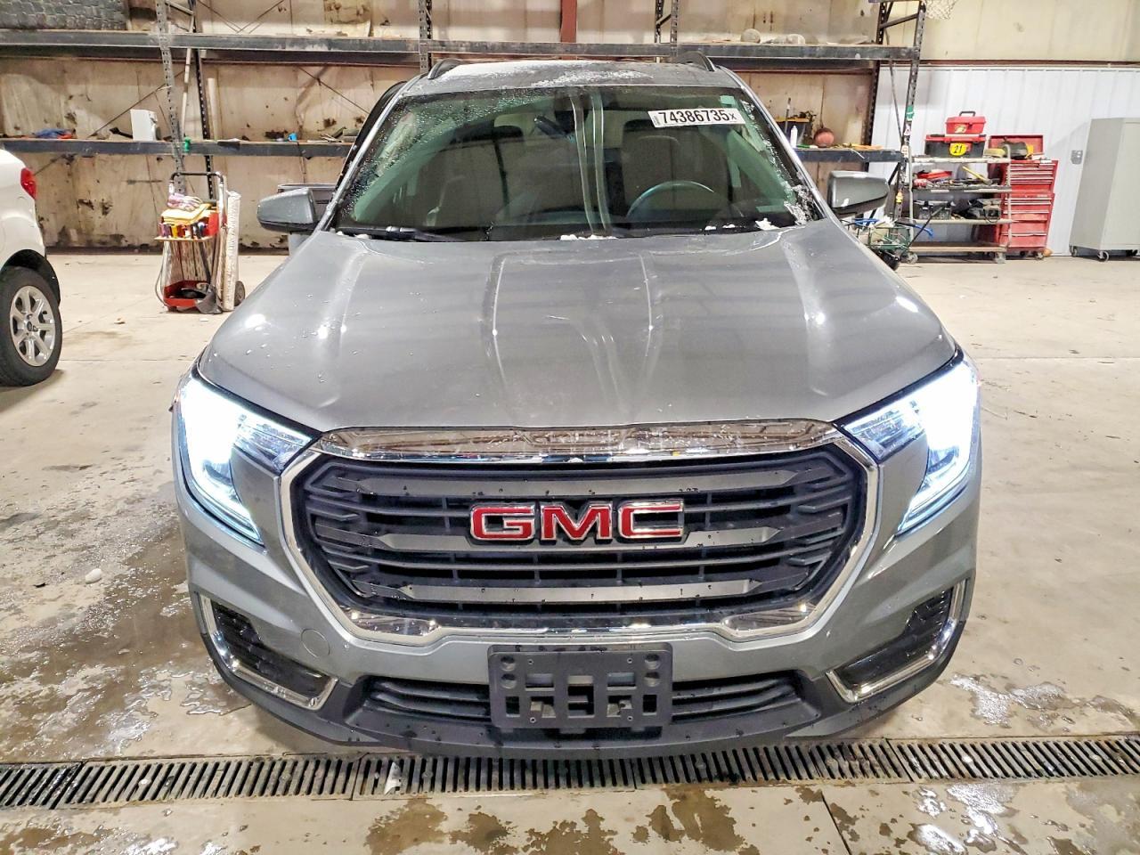 2023 GMC Terrain