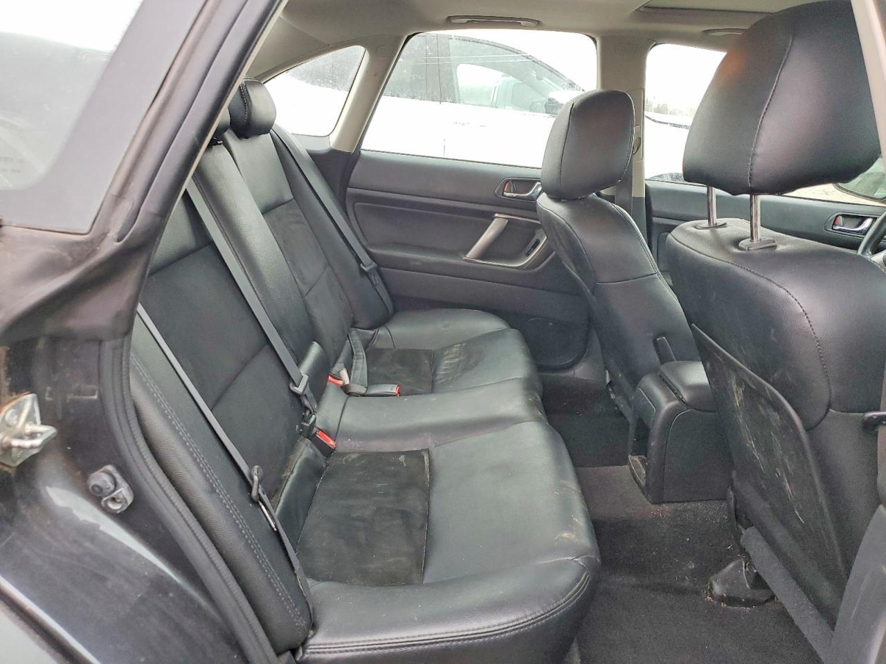 2009 SUBARU Legacy
