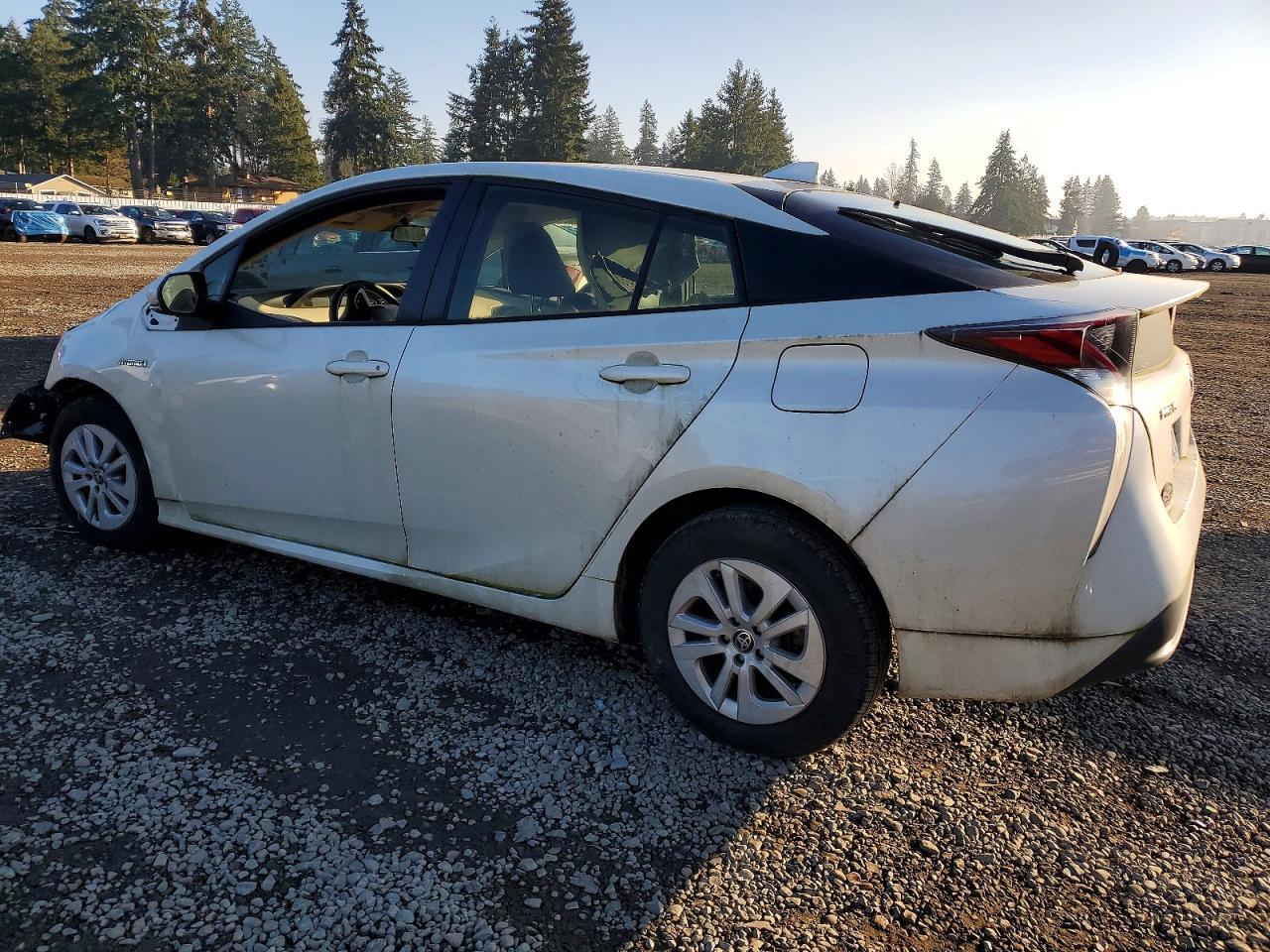 2017 TOYOTA PRIUS
