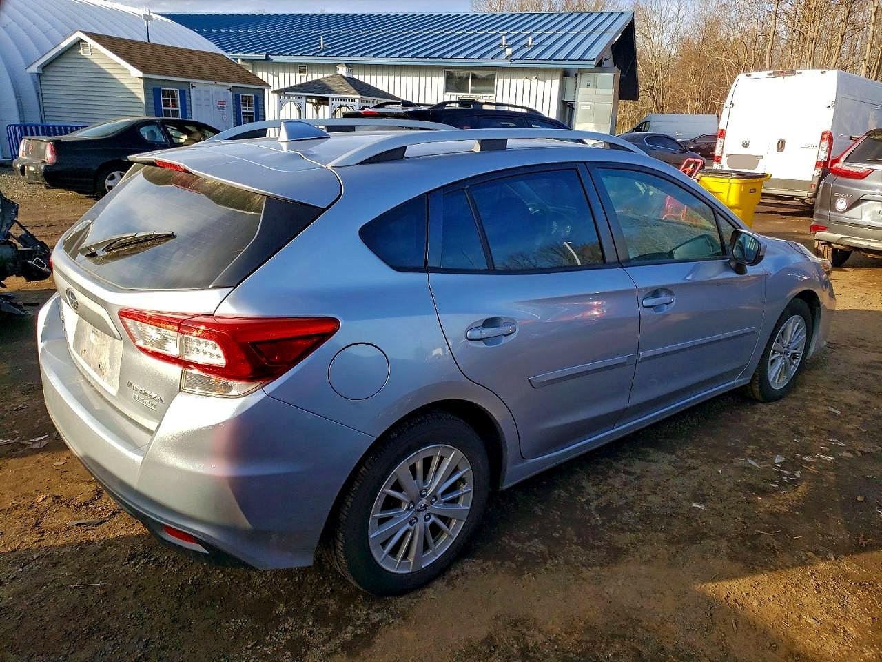 2017 SUBARU IMPREZA