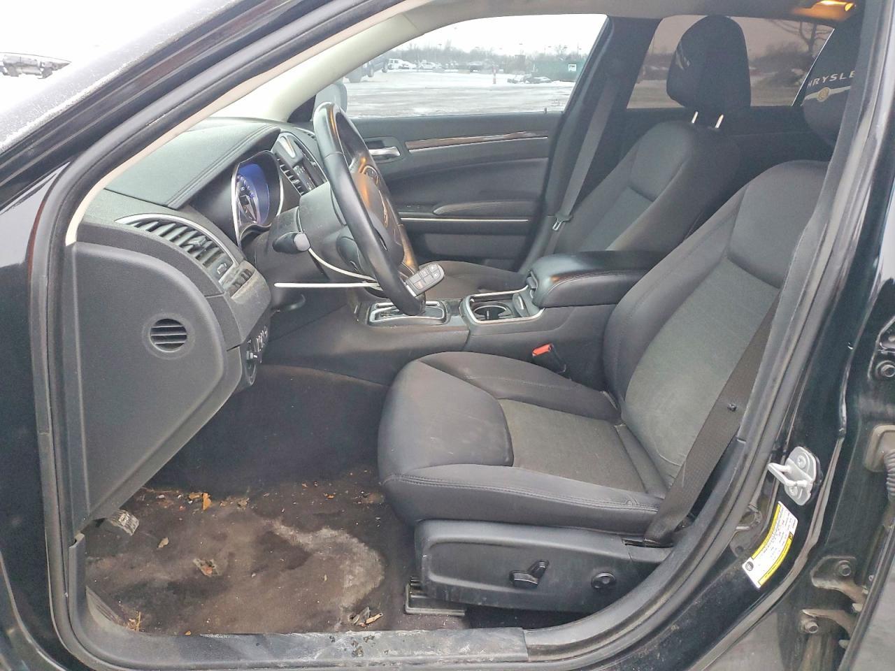 2018 CHRYSLER 300