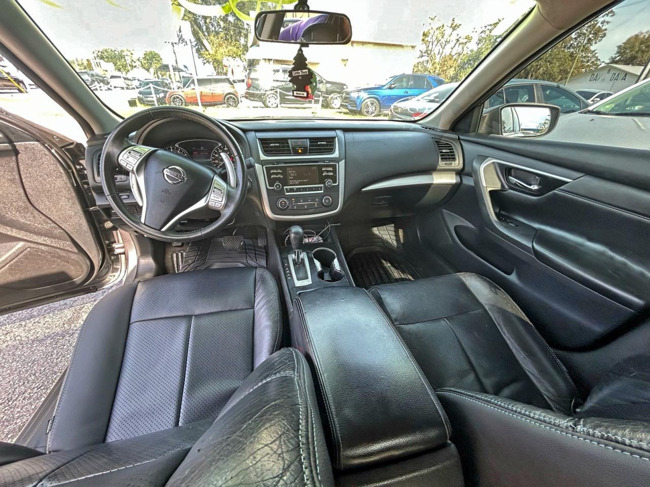 2017 NISSAN ALTIMA