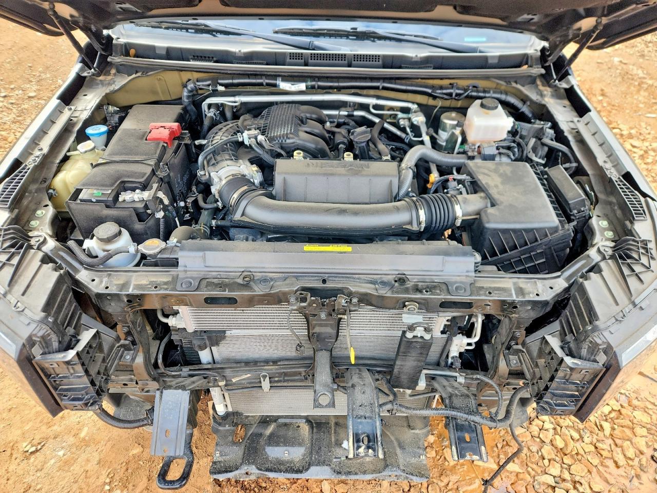 2024 NISSAN Frontier