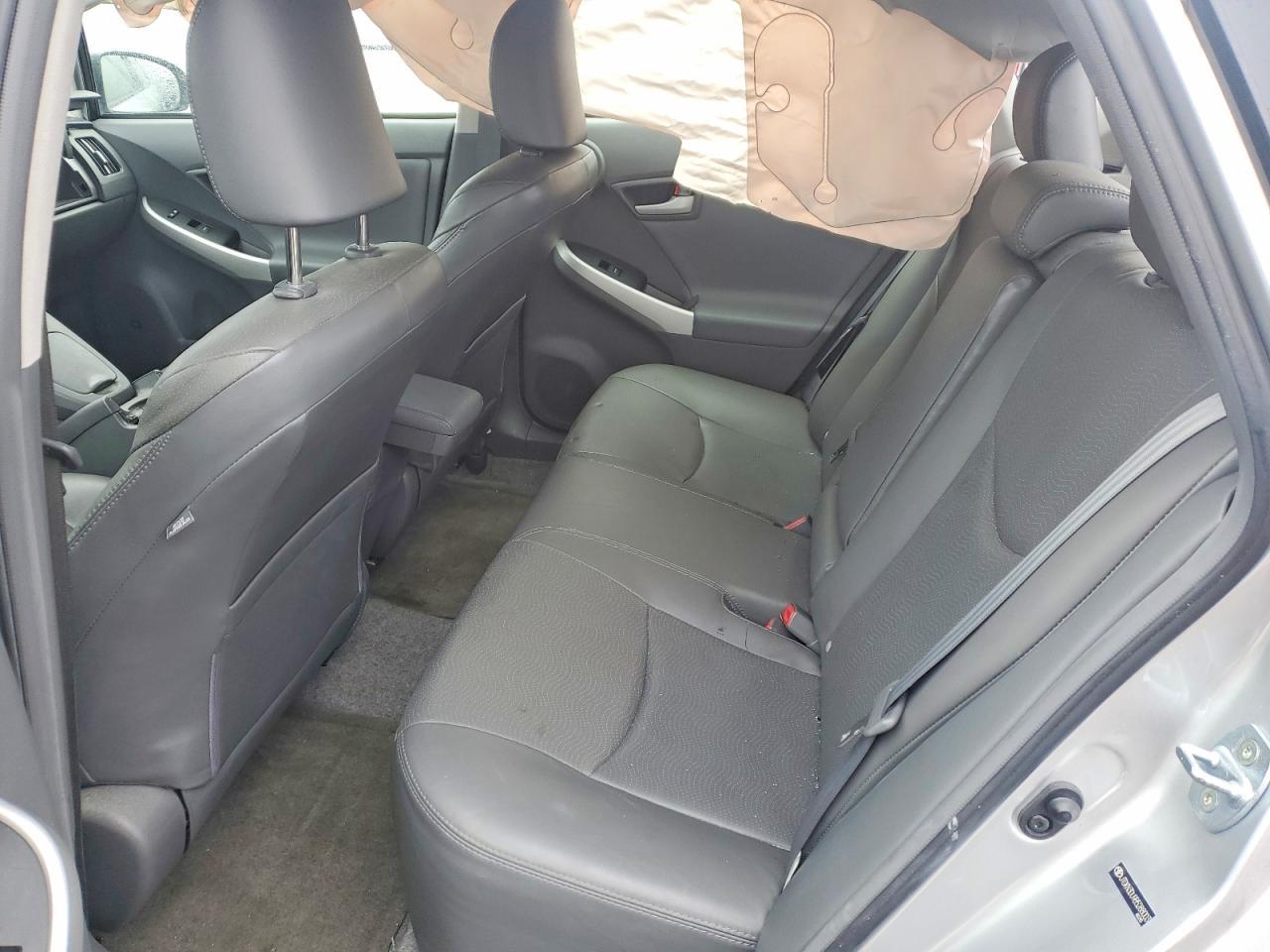 2011 TOYOTA PRIUS
