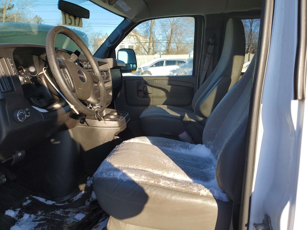2012 GMC Savana