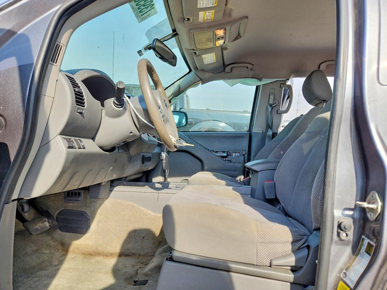 2017 NISSAN Frontier