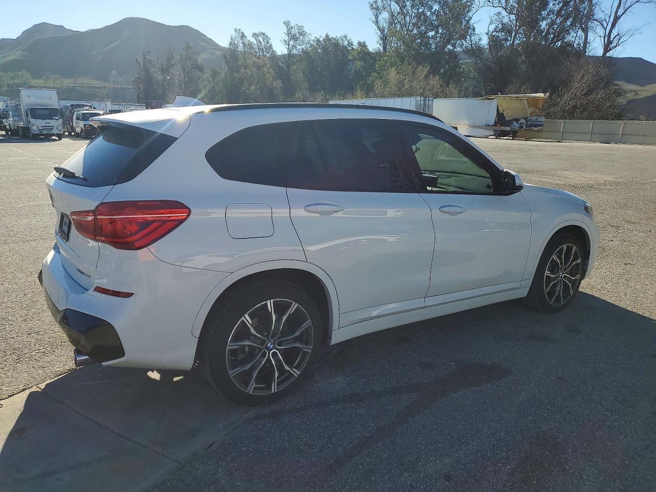 2021 BMW X1