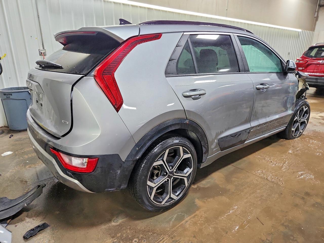 2023 KIA Niro