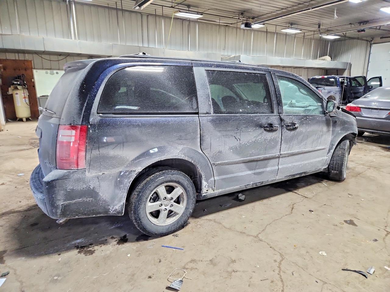 2010 DODGE GRAND CARAVAN