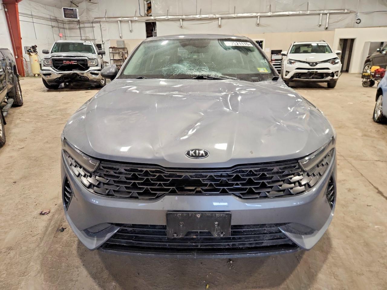 2021 KIA K5