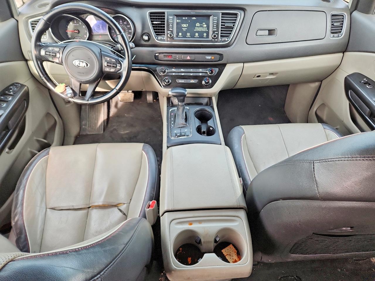 2017 KIA SEDONA