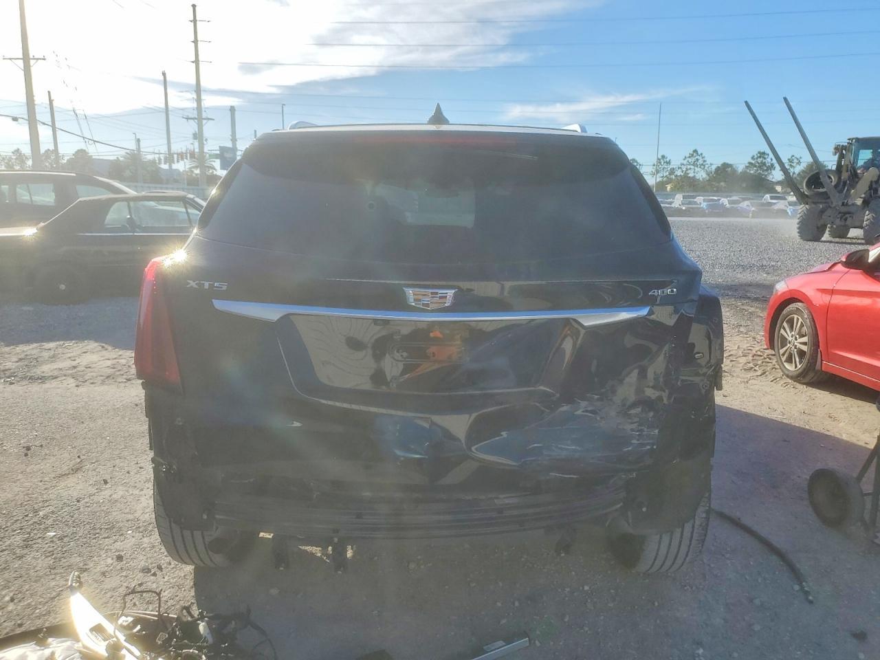 2022 CADILLAC XT5