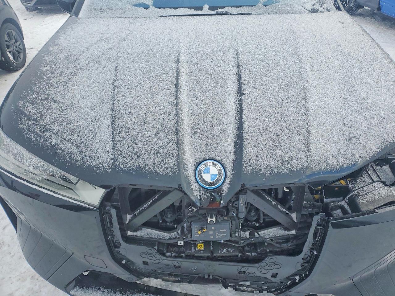 2024 BMW iX