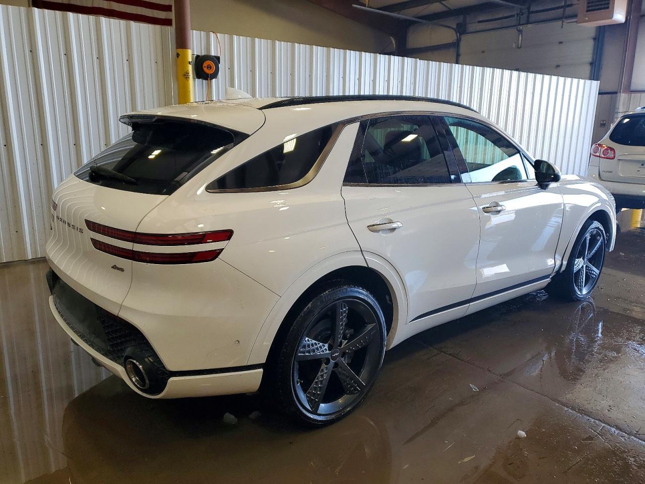 2022 GENESIS GV70