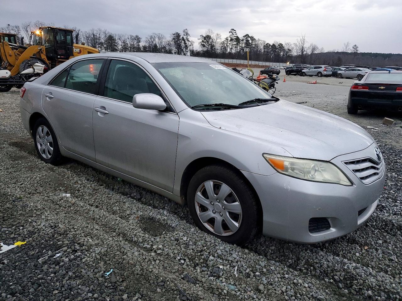 2011 TOYOTA CAMRY