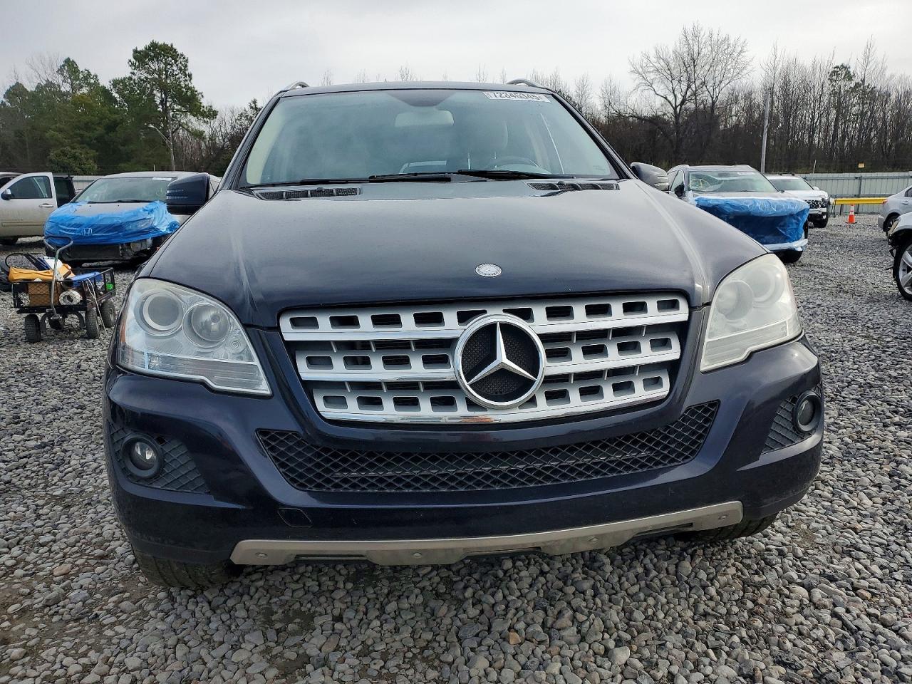 2011 MERCEDES-BENZ ML-Class